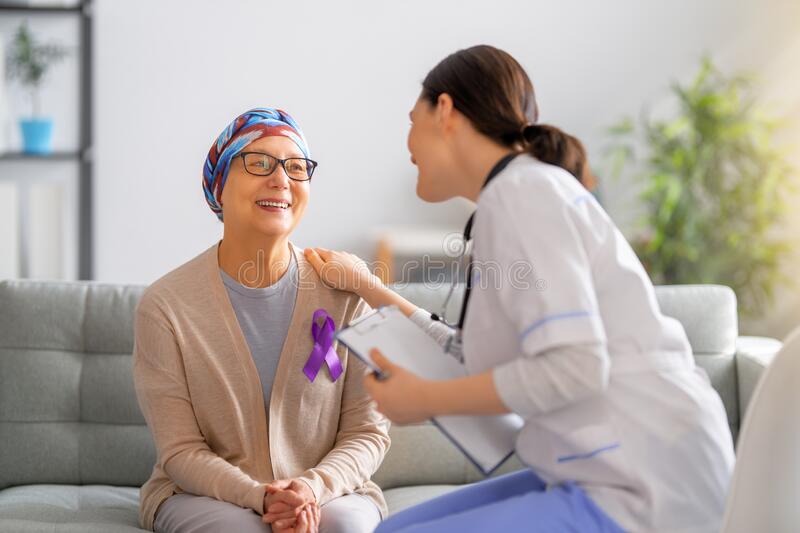Rahim (Endometriyum) kanserinde yeni tedavi seçeneği olarak dostarlimab